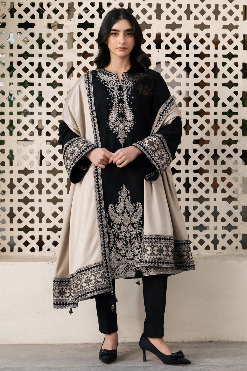 EMBROIDERED PREMIUM VISCOSE UW-0129