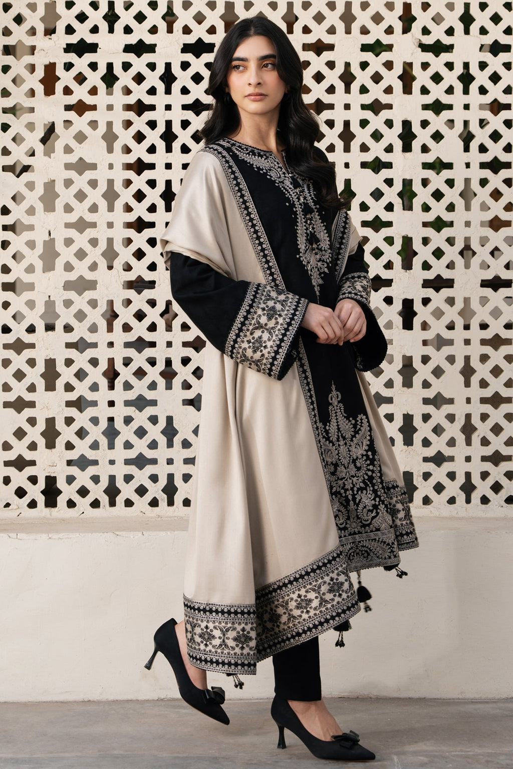 EMBROIDERED PREMIUM VISCOSE UW-0129
