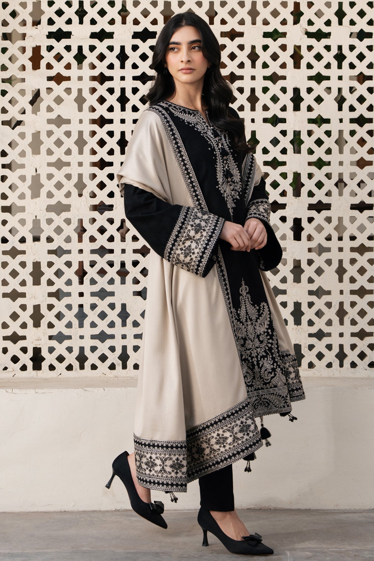 EMBROIDERED PREMIUM VISCOSE UW-0129