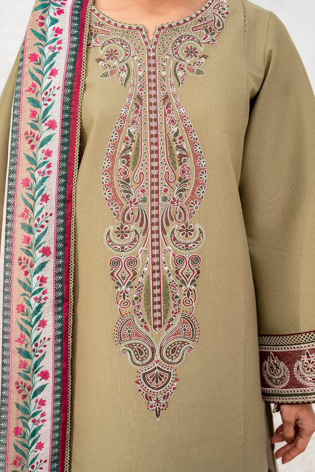 EMBROIDERED DOBBY LAWN USE-9136