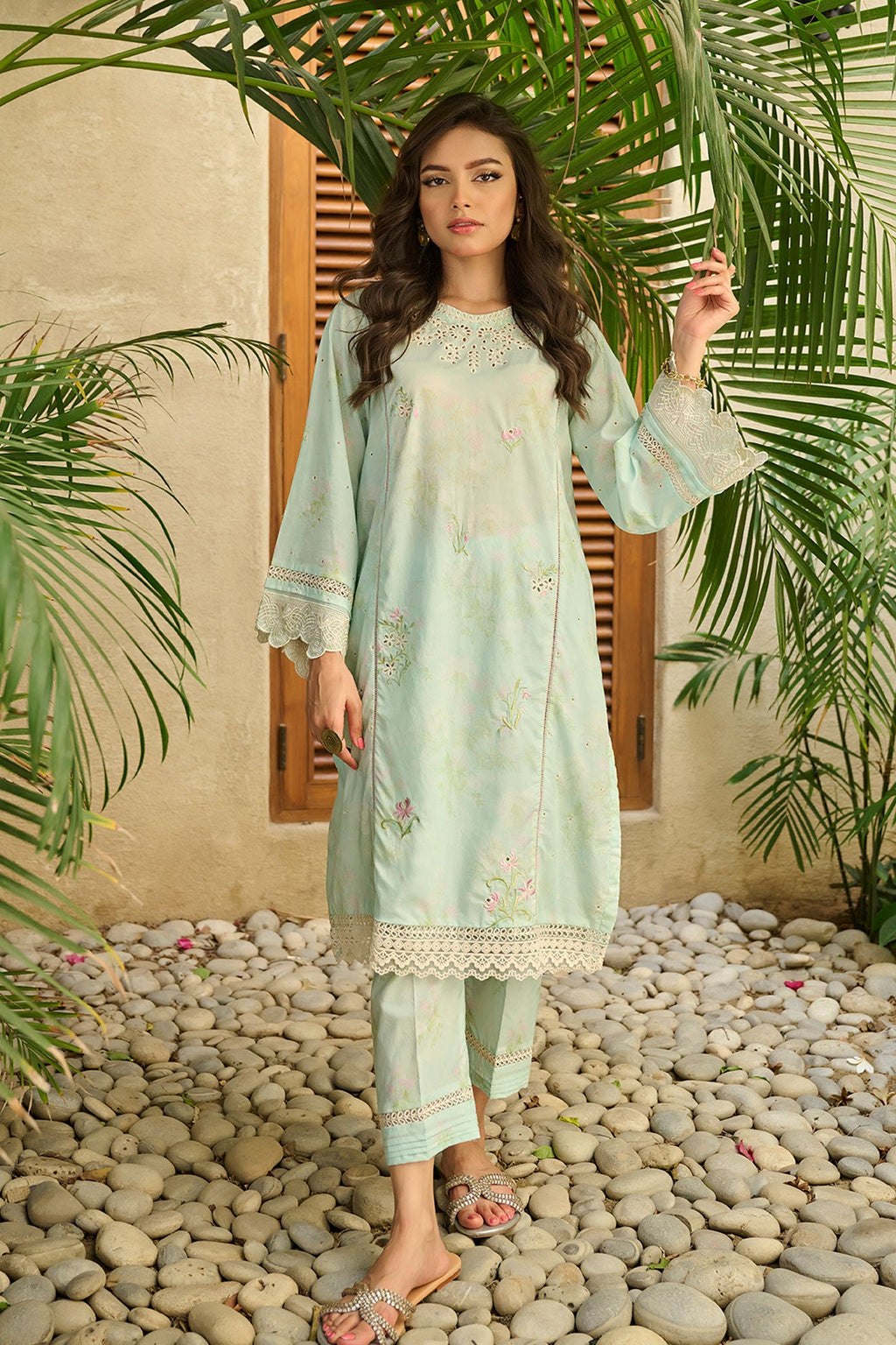 DC-2177 LIGHT GREEN LAWN 2PCS PRINTED KURTA WITH TROUSER