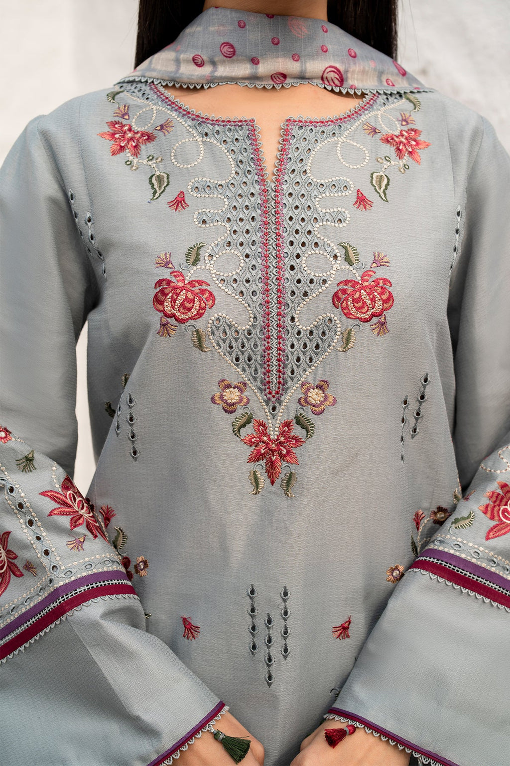 Embroidered Dobby Lawn USE-9269