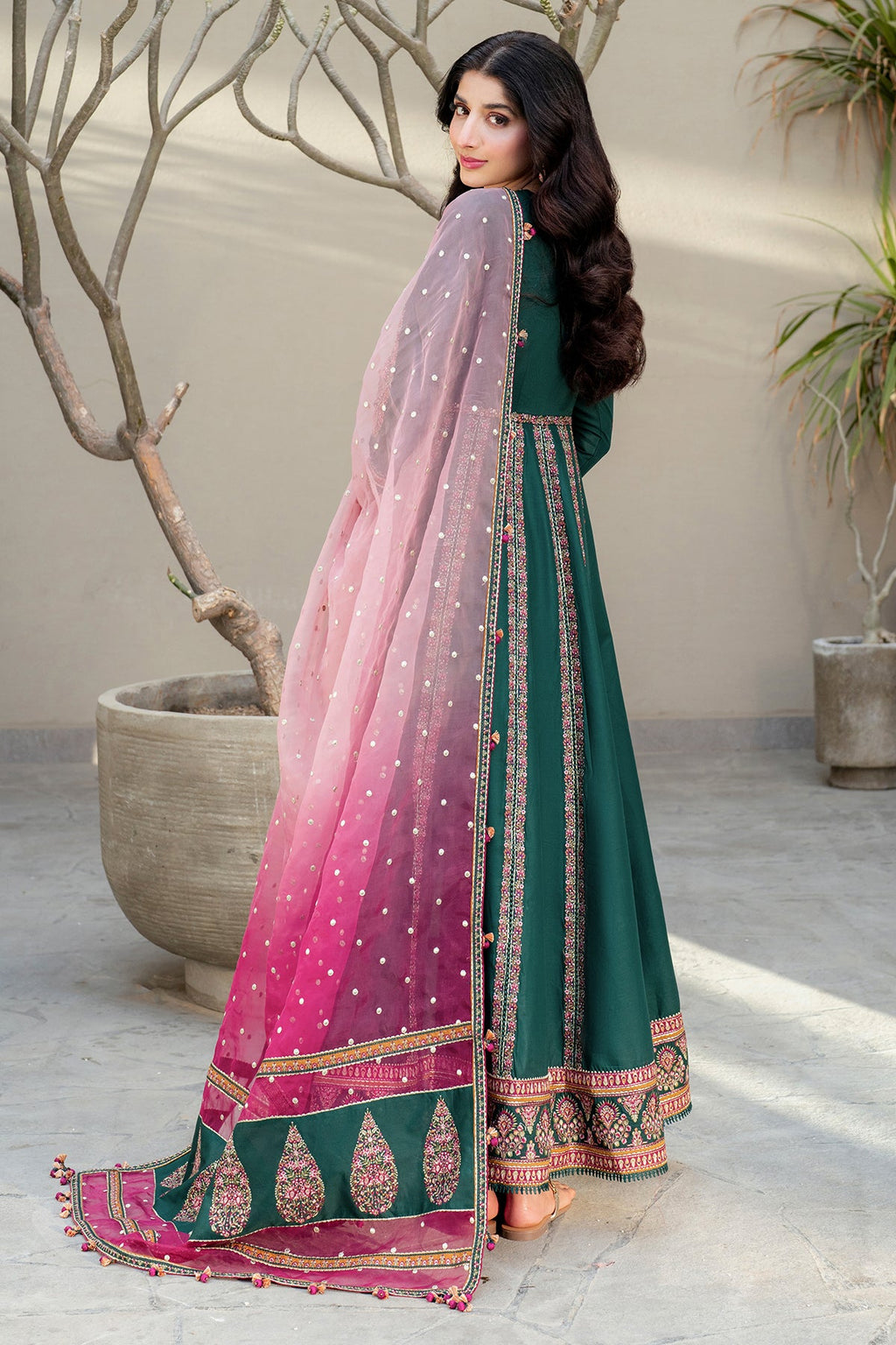 Embroidered Luxury Lawn SL25-D1
