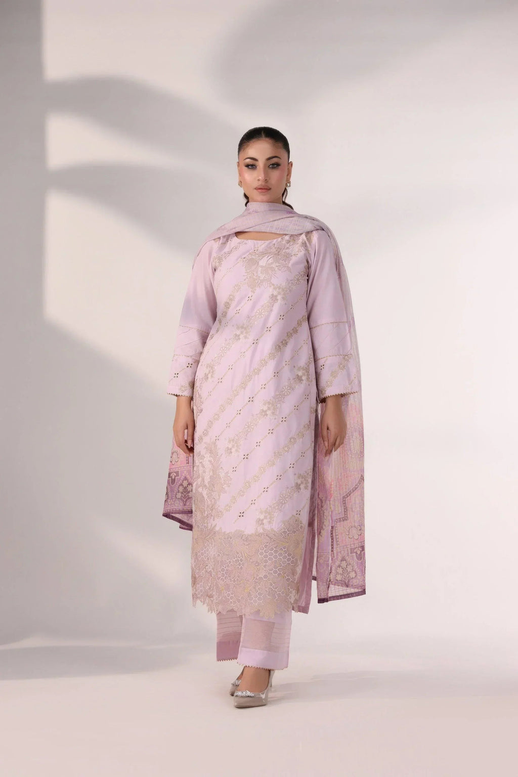 AR-3336-Amyra