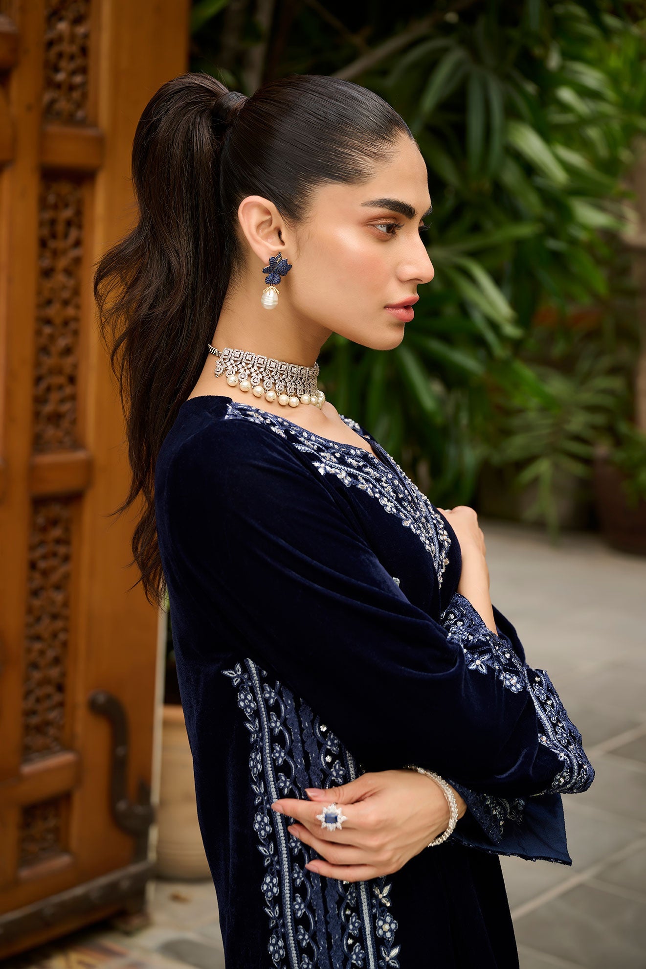 DA-1863 NAVY BLUE EMBROIDERED KURTA