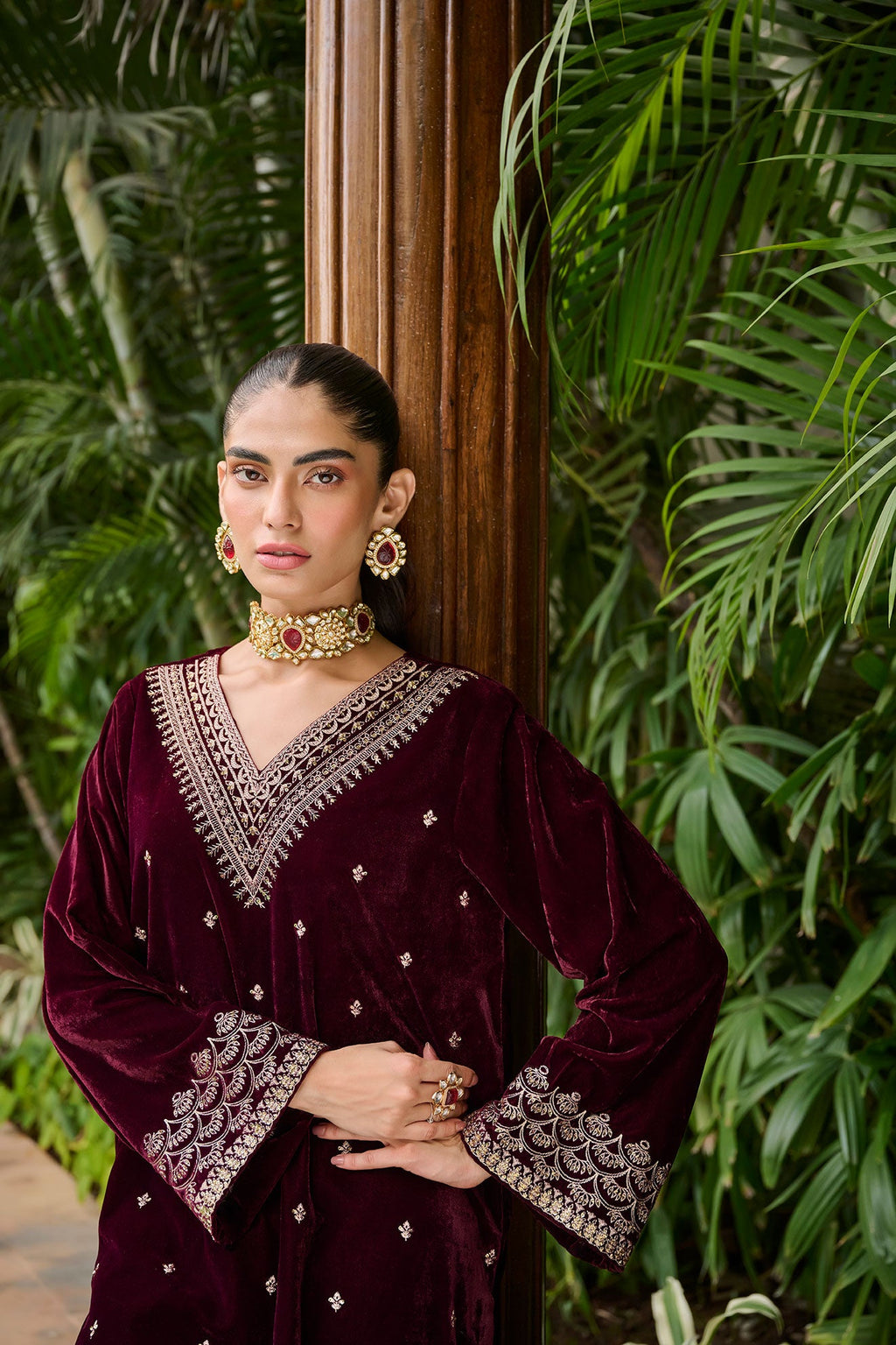 DA-2231 MAROON EMBROIDERED KURTA