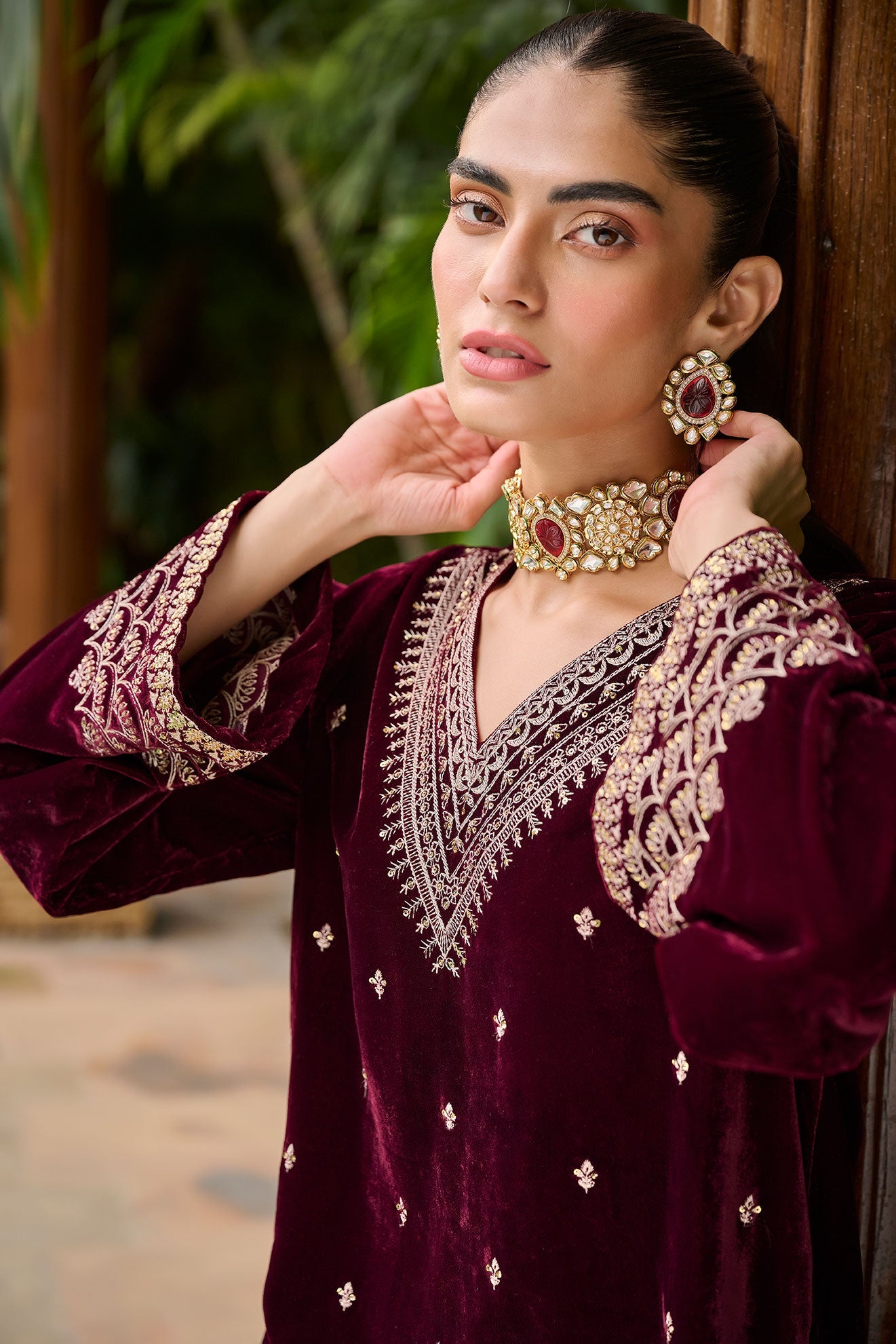 DA-2231 MAROON EMBROIDERED KURTA