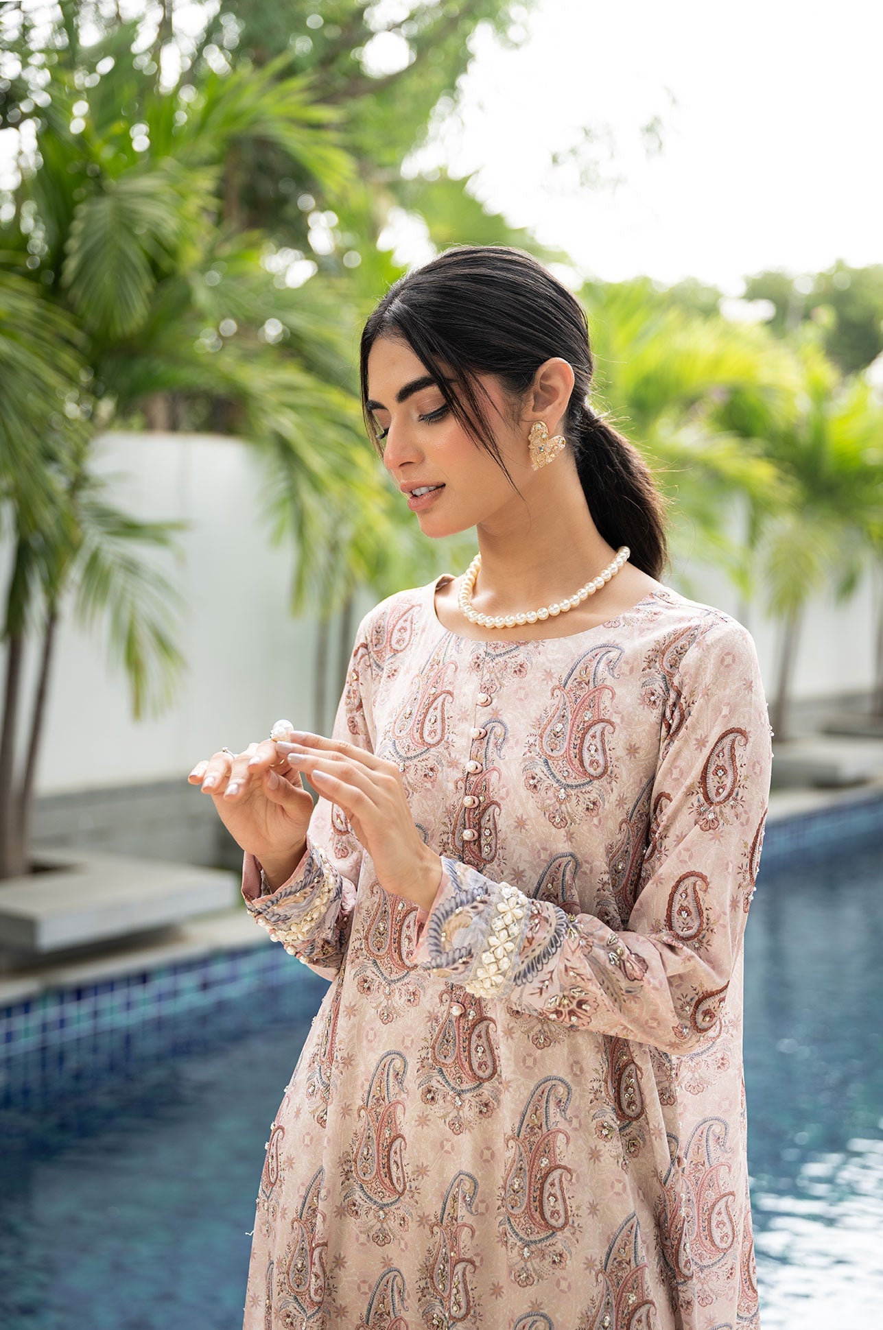 SS24DA-2442 LIGHT PINK 2PCS HAND EMBELLISHED  SHIRT WITH TROUSER