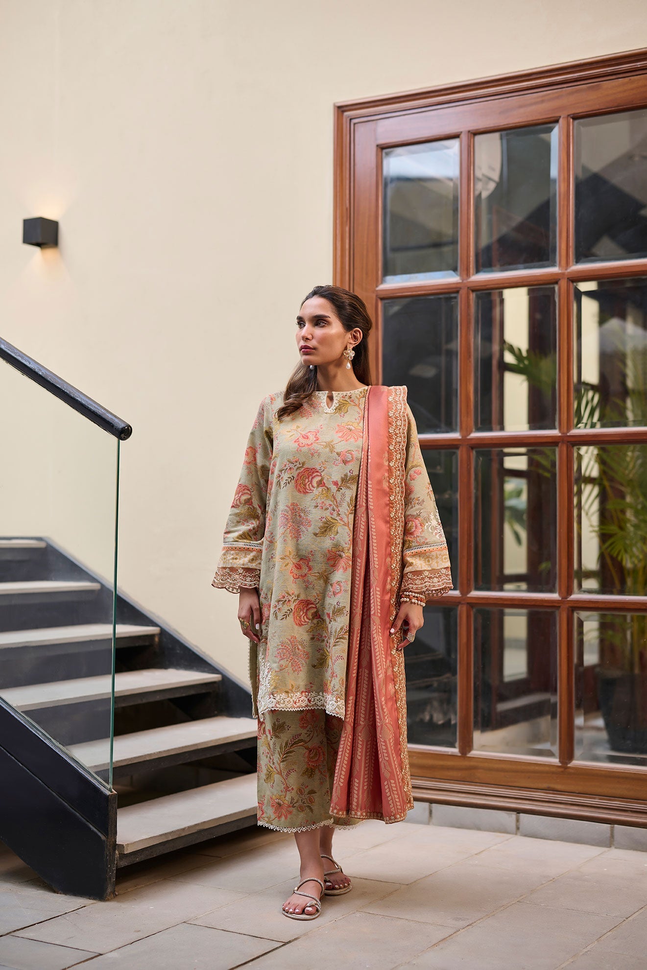 DD-1106 PINK  SHAWL