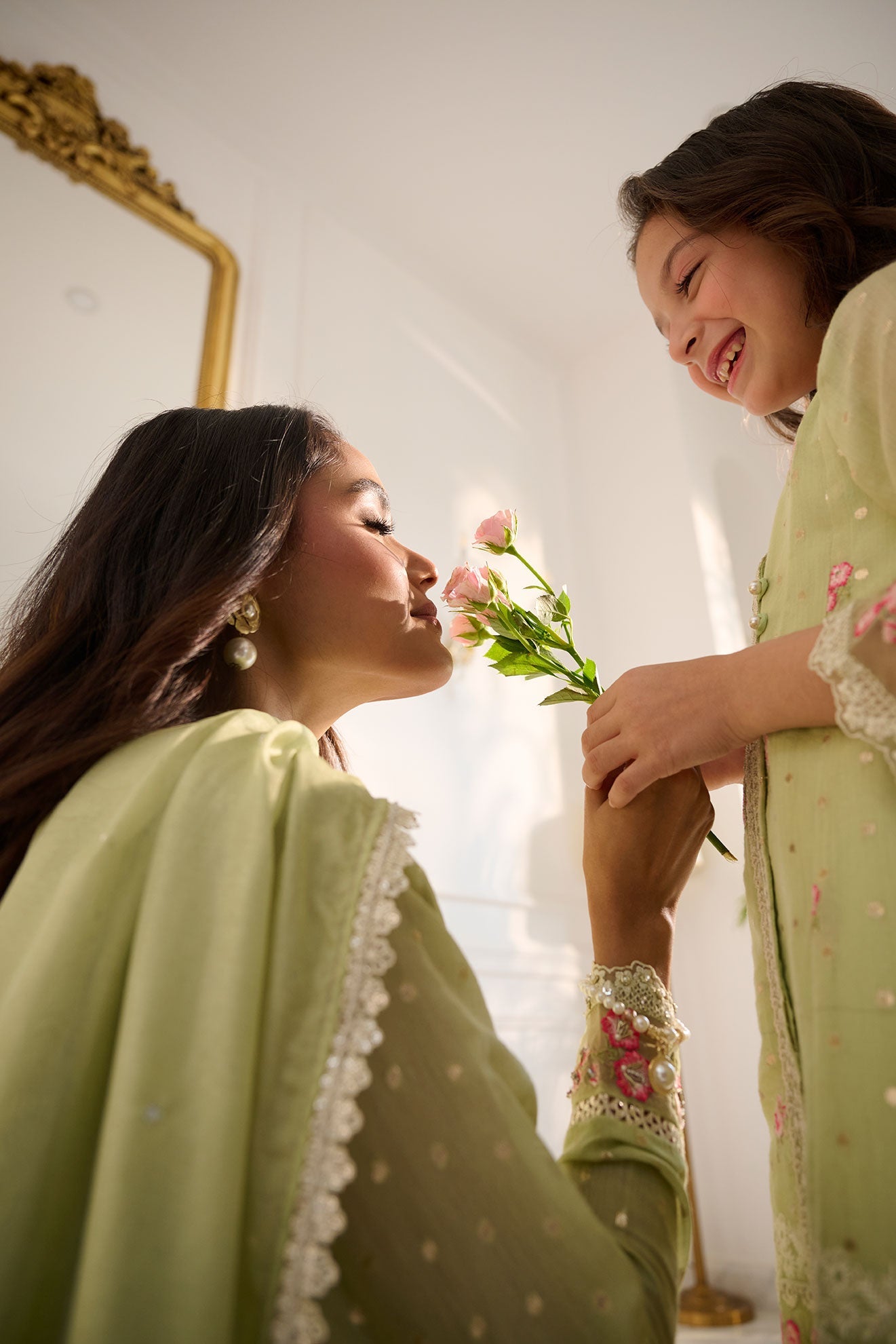 SS24DA-2378 LIGHT GREEN 2PCS  EMBROIDERED KURTA WITH TROUSER