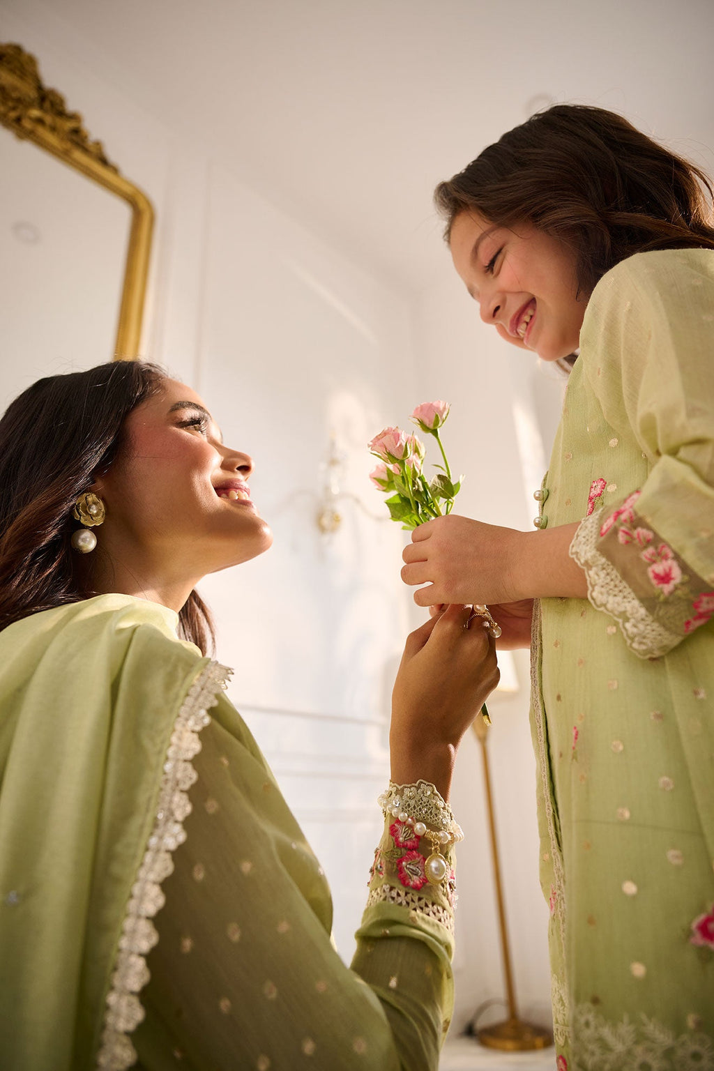 SS24DA-2378 LIGHT GREEN 2PCS  EMBROIDERED KURTA WITH TROUSER