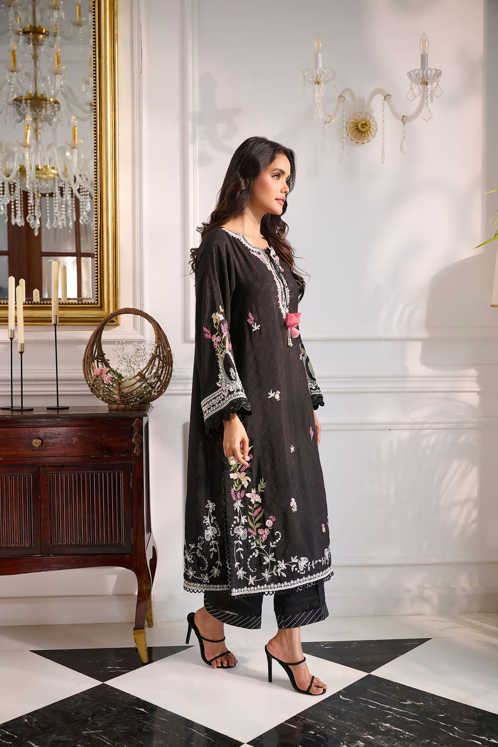 SS24DA-2377 BLACK 2PCS  EMBROIDERED KURTA WITH TROUSER