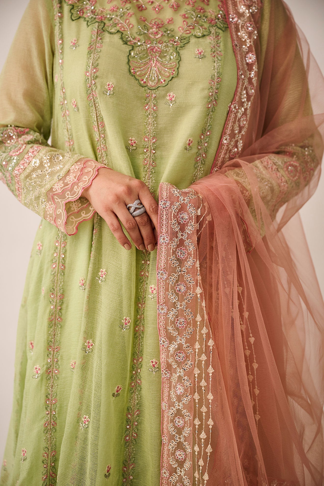 SS24DA-3195   L-GREEN  2PCS  EMBROIDERED KURTA WITH TROUSER