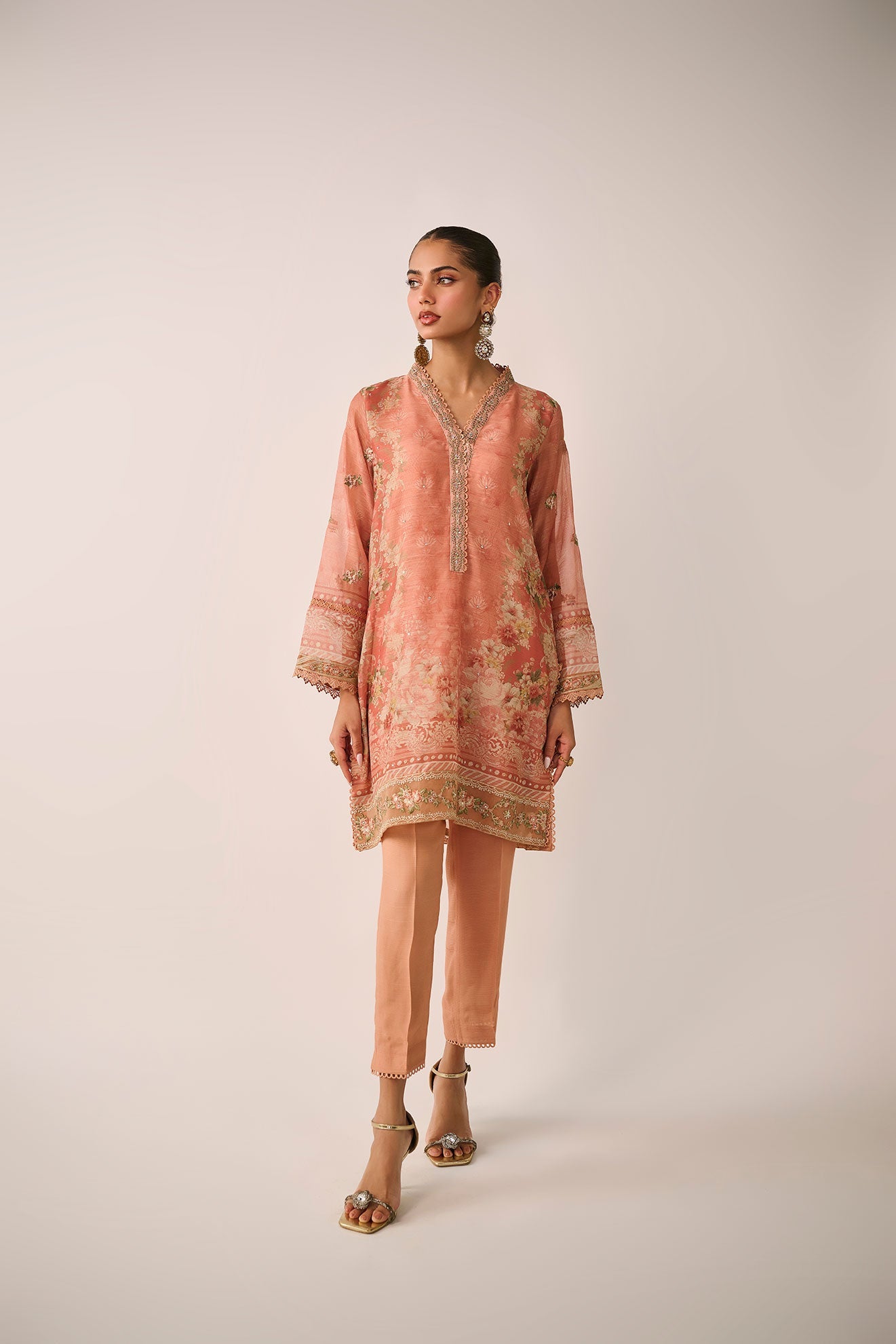 SS24DA-2477   RUST  2PCS  EMBROIDERED KURTA WITH TROUSER