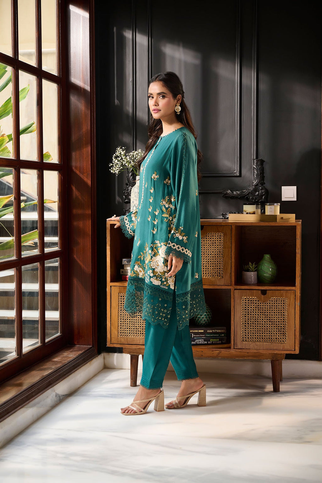 SS24DA-2384 DARK GREEN 2PCS  EMBROIDERED KURTA WITH TROUSER