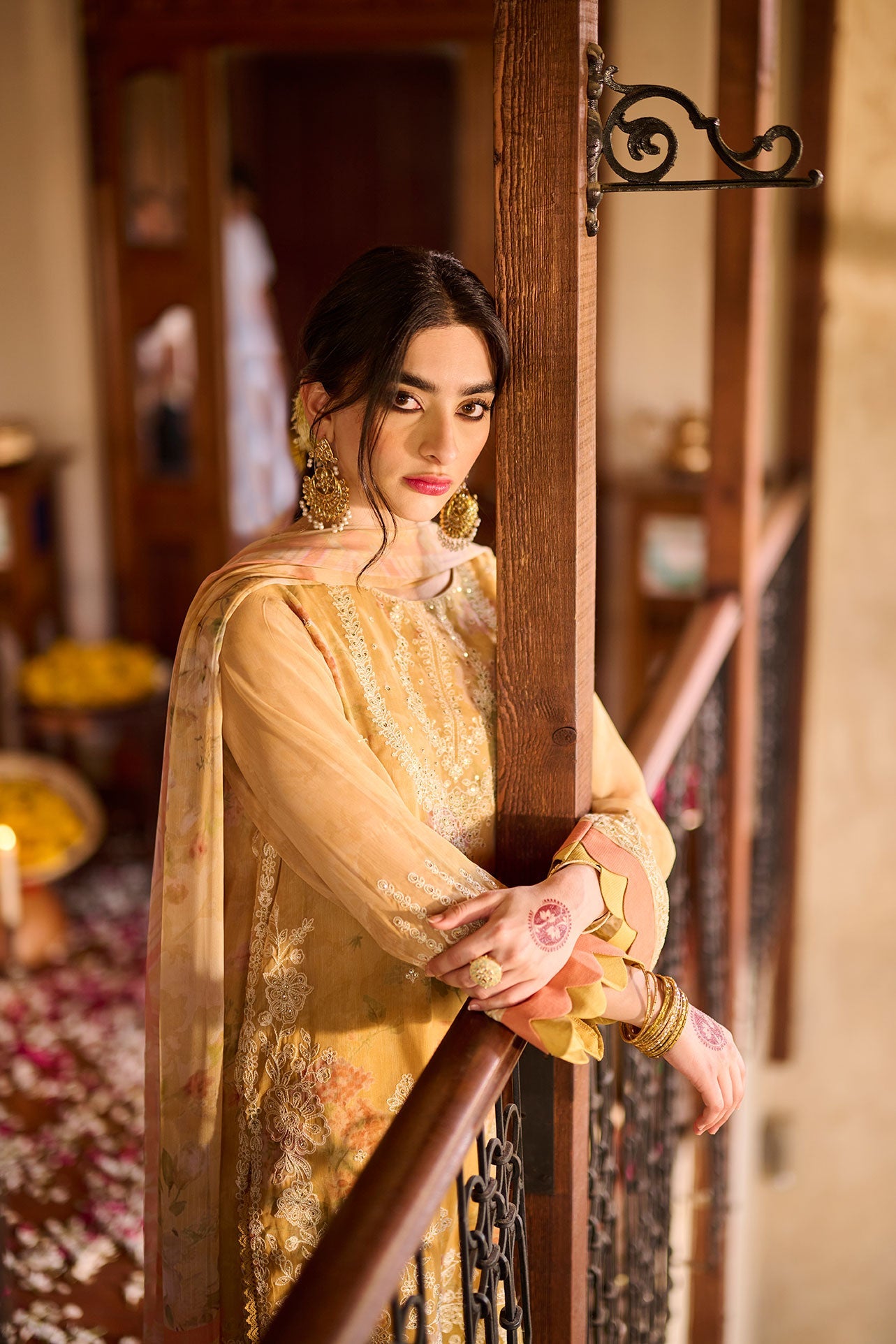 SS24DA-2372   YELLOW  2PCS  EMBROIDERED KURTA WITH TROUSER