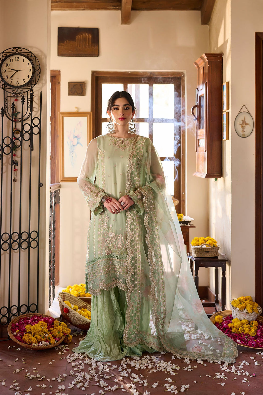 SS24DA-2362   LIGHT GREEN  2PCS  EMBROIDERED KURTA WITH TROUSER