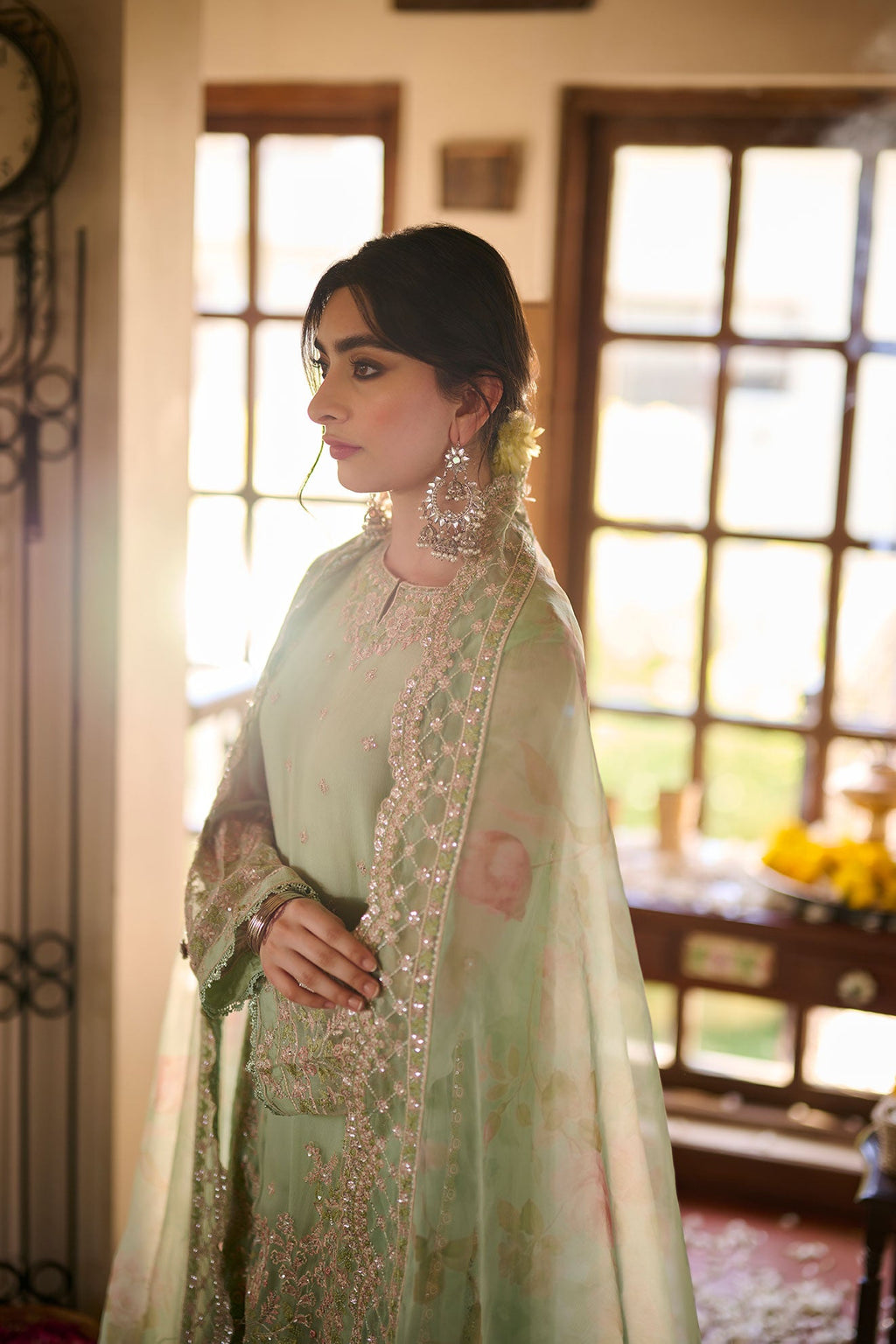 SS24DA-2362   LIGHT GREEN  2PCS  EMBROIDERED KURTA WITH TROUSER