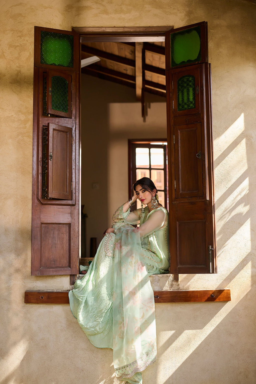 SS24DA-2362   LIGHT GREEN  2PCS  EMBROIDERED KURTA WITH TROUSER