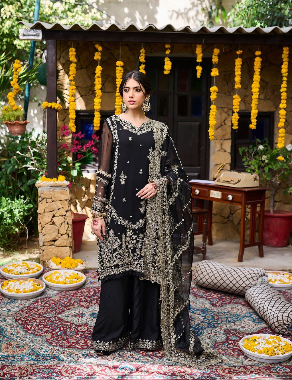 SS24DA-2270   BLACK  2PCS  EMBROIDERED KURTA WITH TROUSER