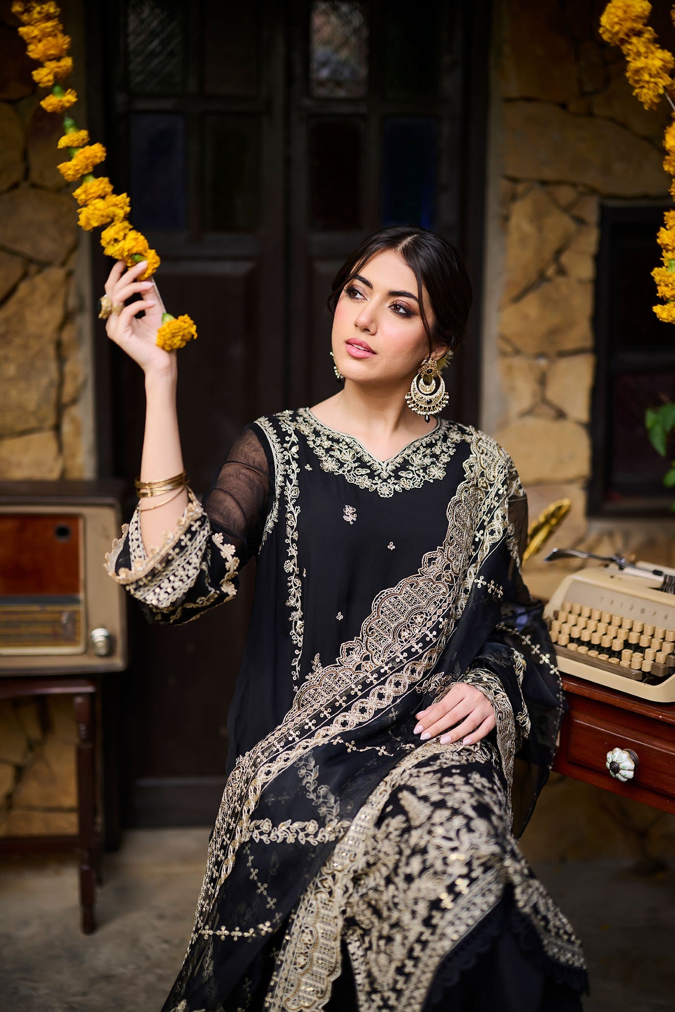 SS24DA-2270   BLACK  2PCS  EMBROIDERED KURTA WITH TROUSER