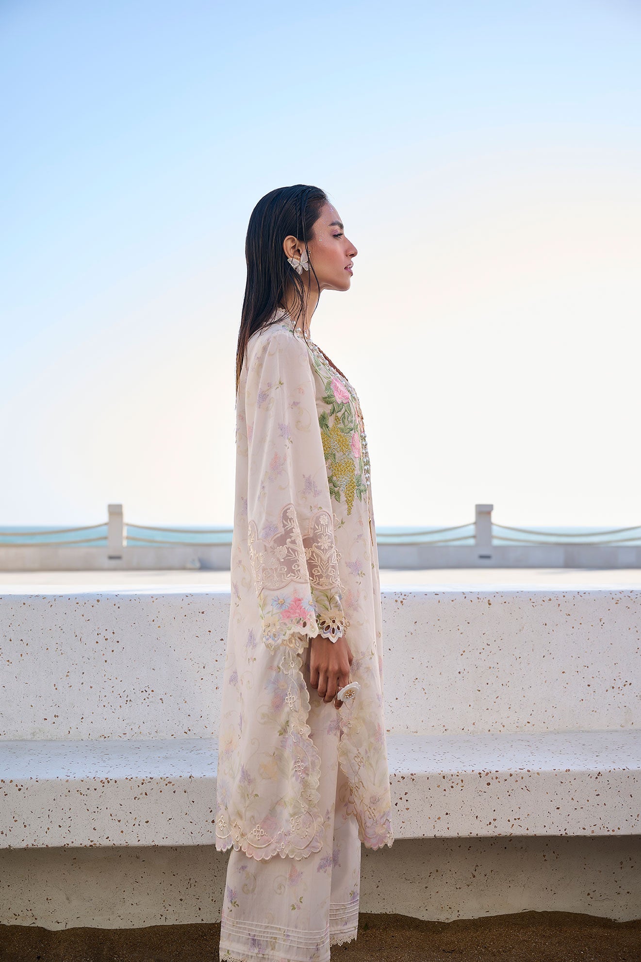 SS24DC-2313 LIGHT PINK LAWN 2PCS PRINTED KURTA WITH TROUSER