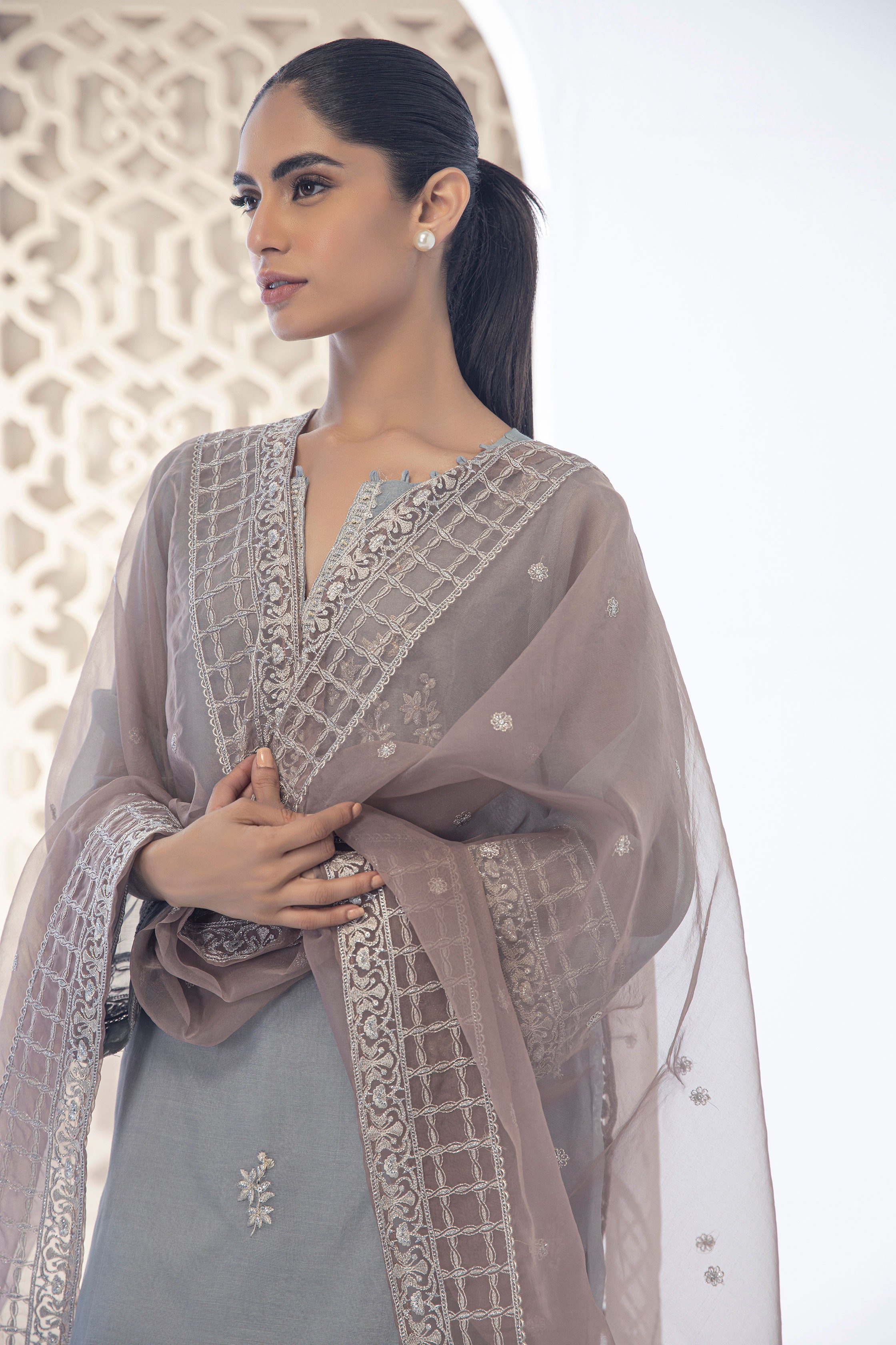 DD-0951 MAUVE DUPATTA