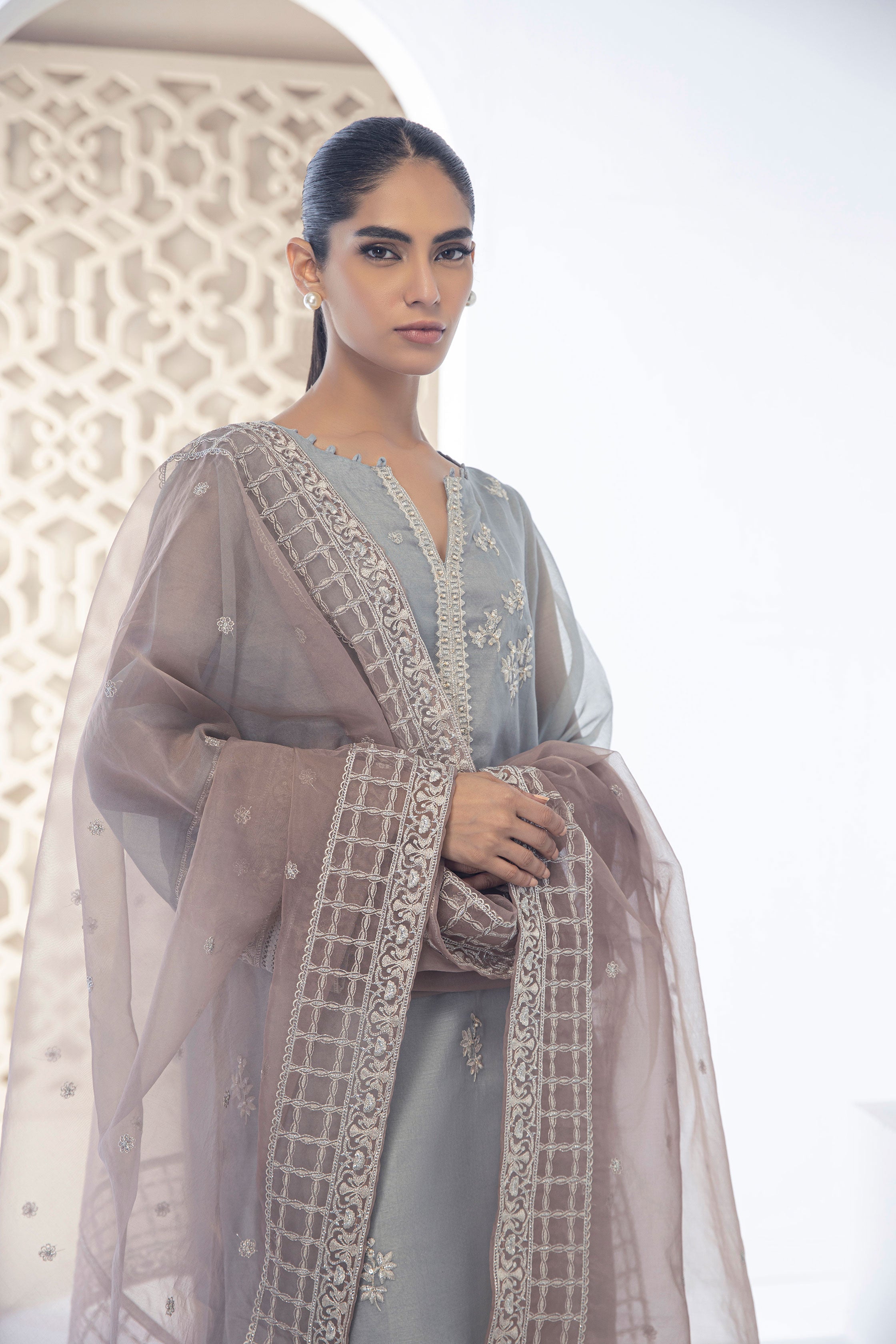 DD-0951 MAUVE DUPATTA
