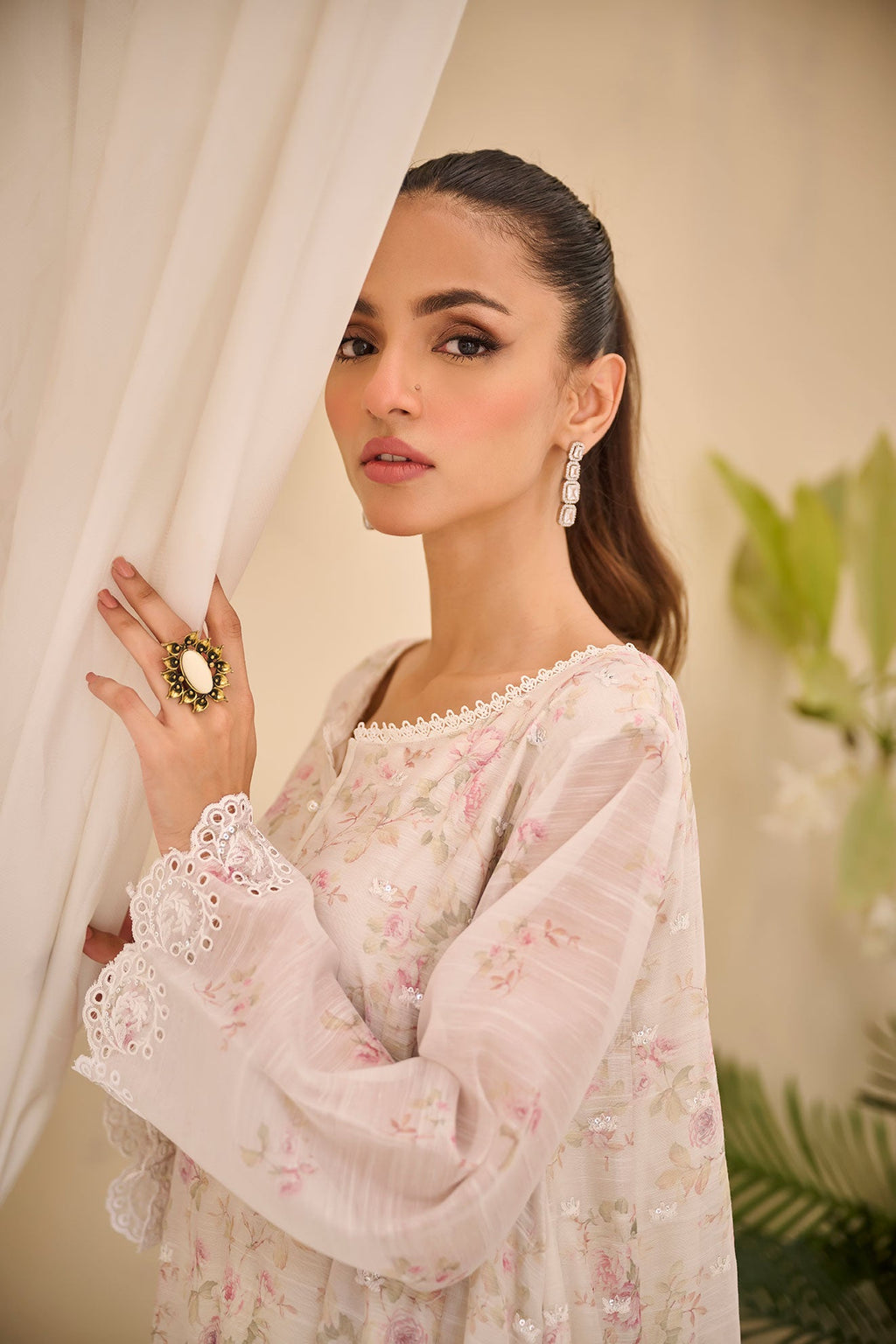 DA-1789 BEIGE EMBROIDERED KURTA