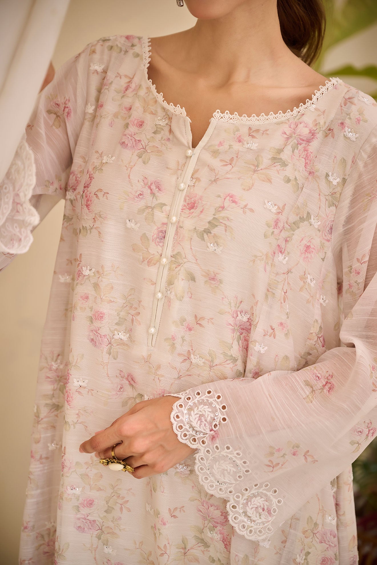 DA-1789 BEIGE EMBROIDERED KURTA
