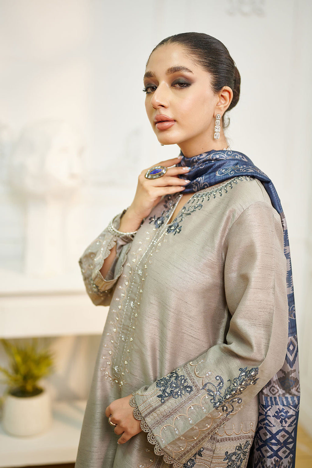 DA-2030 GREY EMBROIDERED KURTA WITH DUPATTA