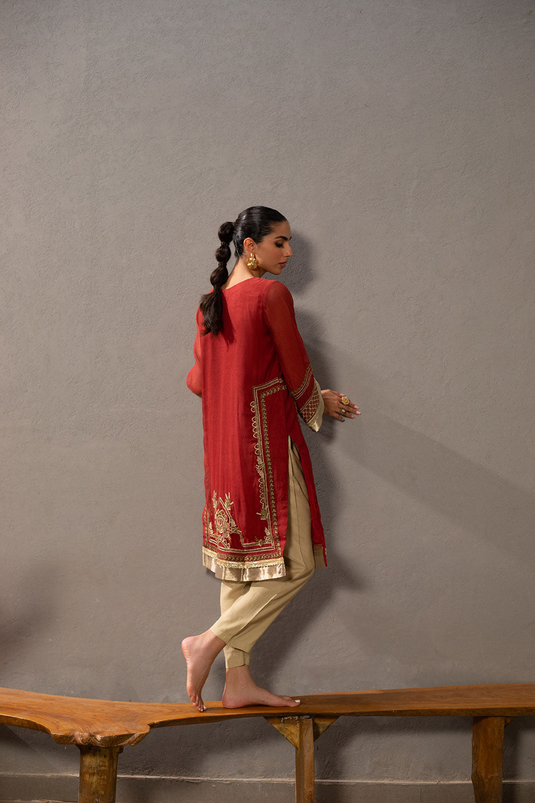 DA-2060 RUST EMBROIDERED KURTA