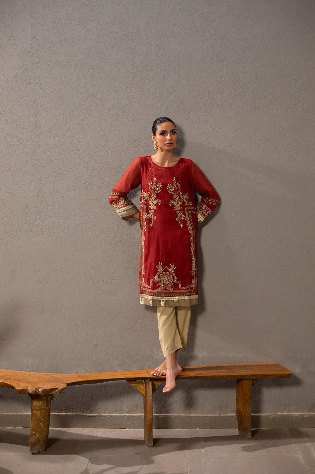 DA-2060 RUST EMBROIDERED KURTA