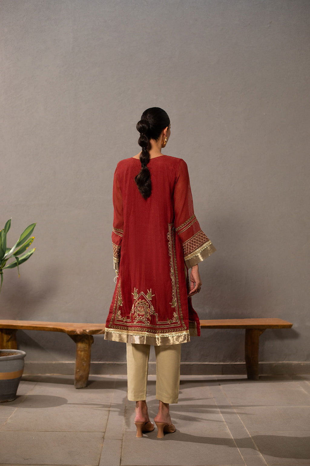 DA-2060 RUST EMBROIDERED KURTA