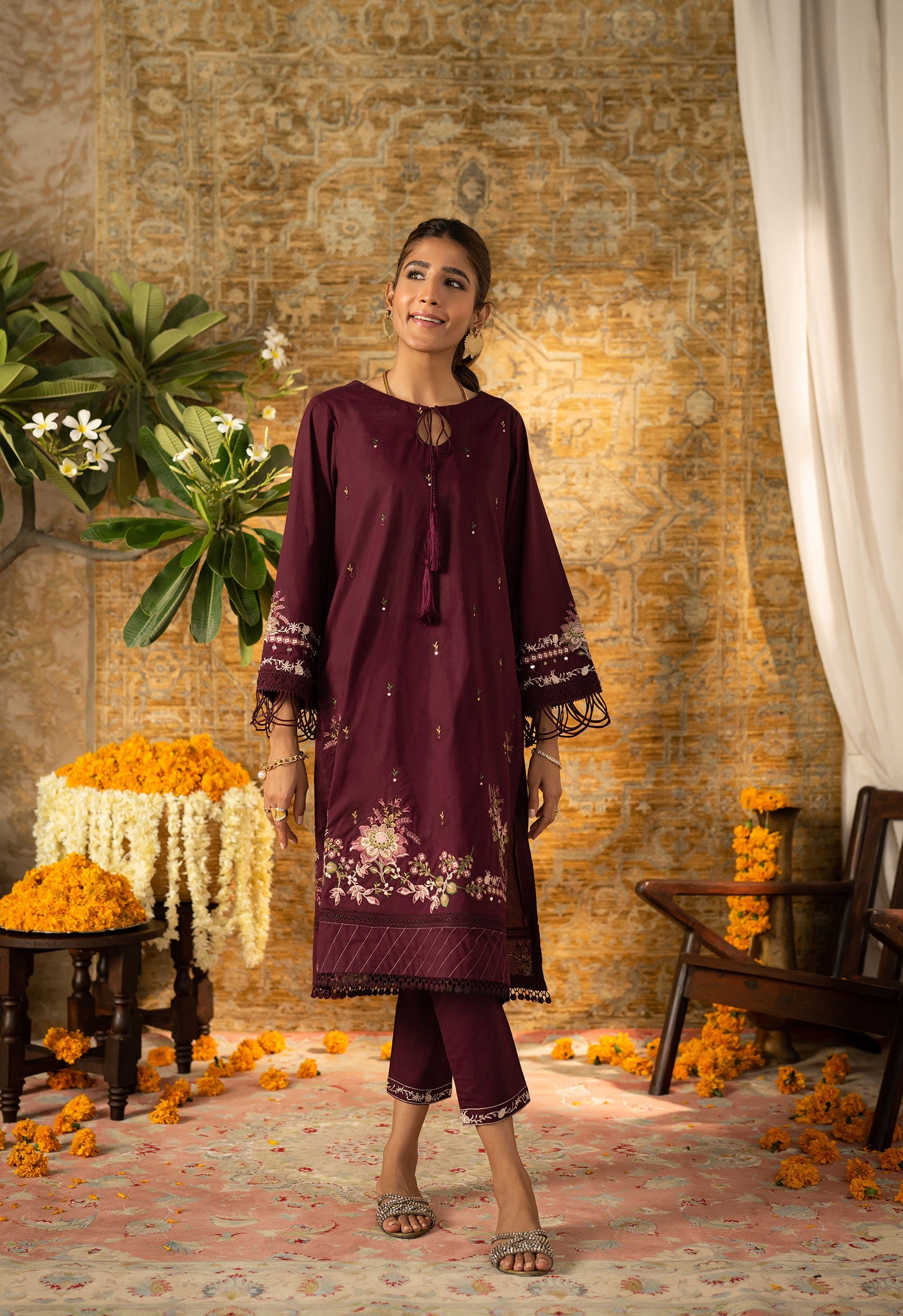DC-2063 PURPLE 2PCS  EMBROIDERED KURTA WITH TROUSER
