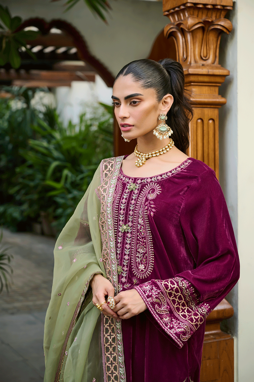 DA-2274 PURPLE EMBROIDERED KURTA WITH DUPATTA