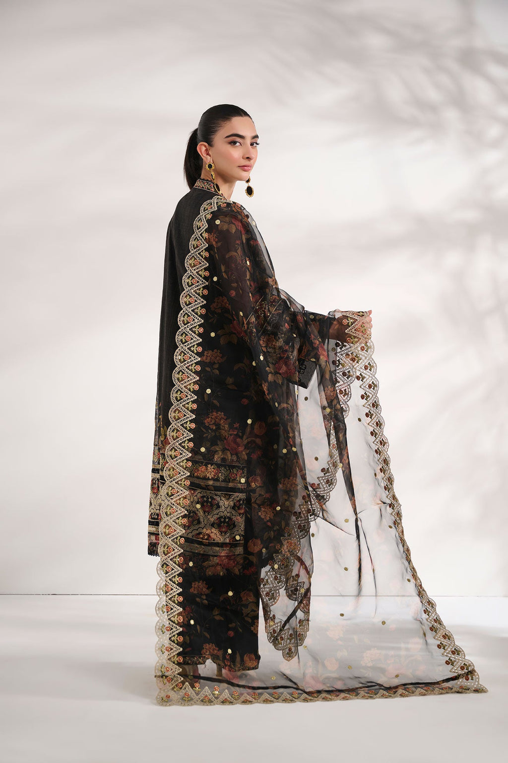 SS24DD-2469  BLACK DUPATTA