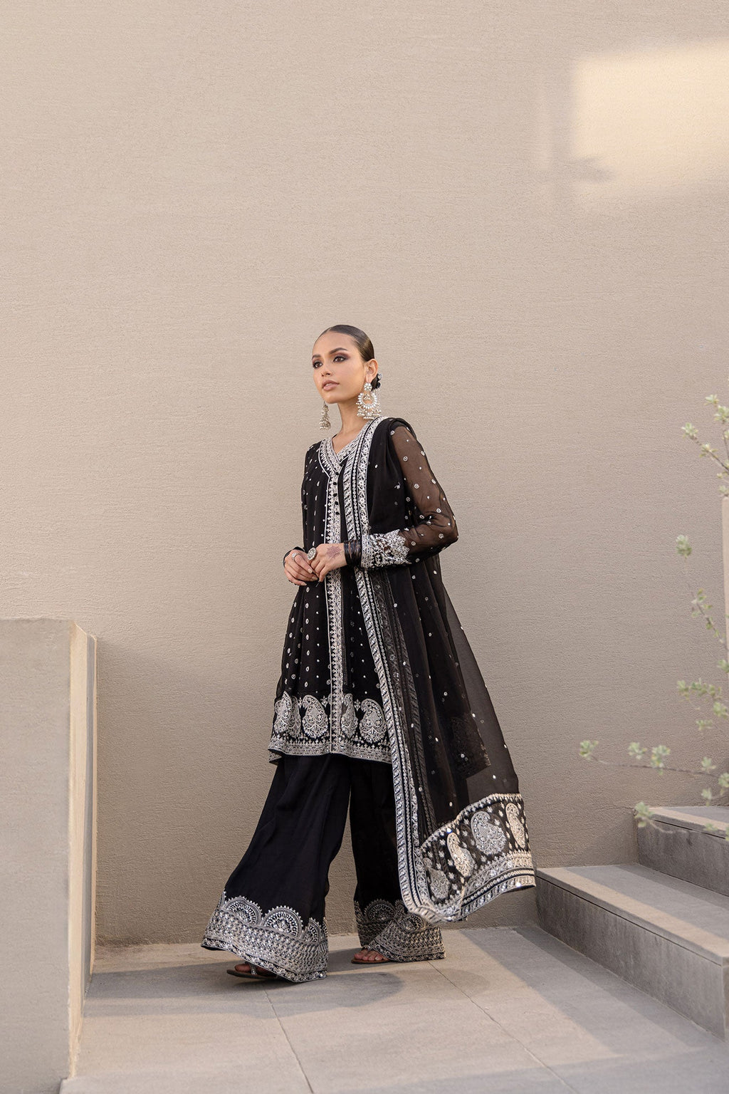FW24DD-2652  BLACK DUPATTA