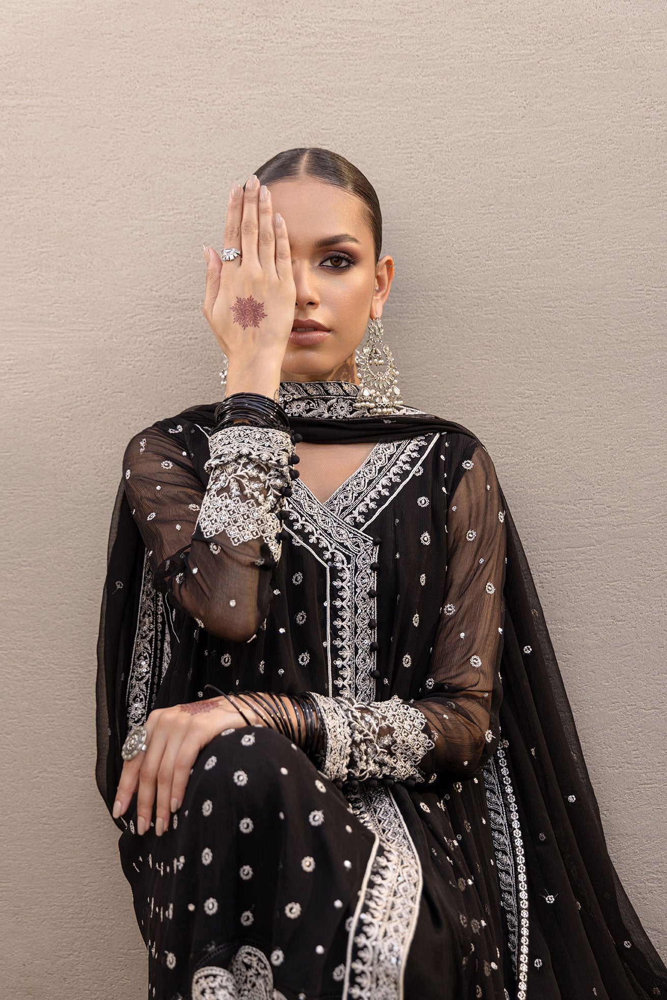FW24DD-2652  BLACK DUPATTA
