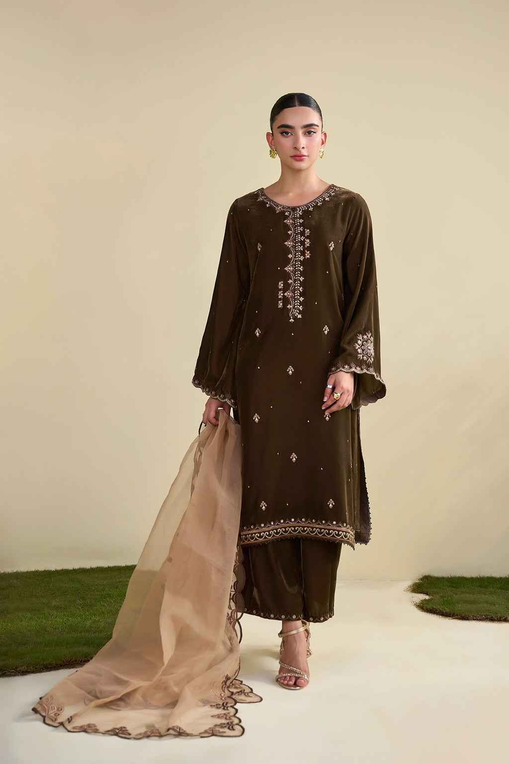 FW25DD-2821  BROWN EMBROIDERED DUPATTA