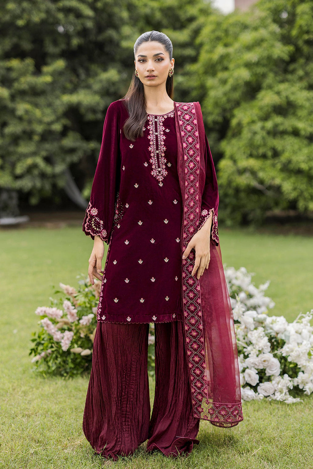 FW25DA-2826   MAROON  2PCS  EMBROIDERED KURTA WITH TROUSER
