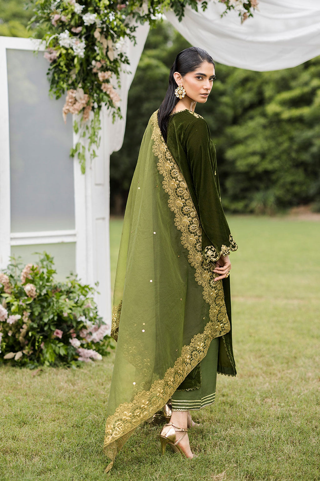 FW25DA-2831   OLIVE GREEN  2PCS  EMBROIDERED KURTA WITH TROUSER