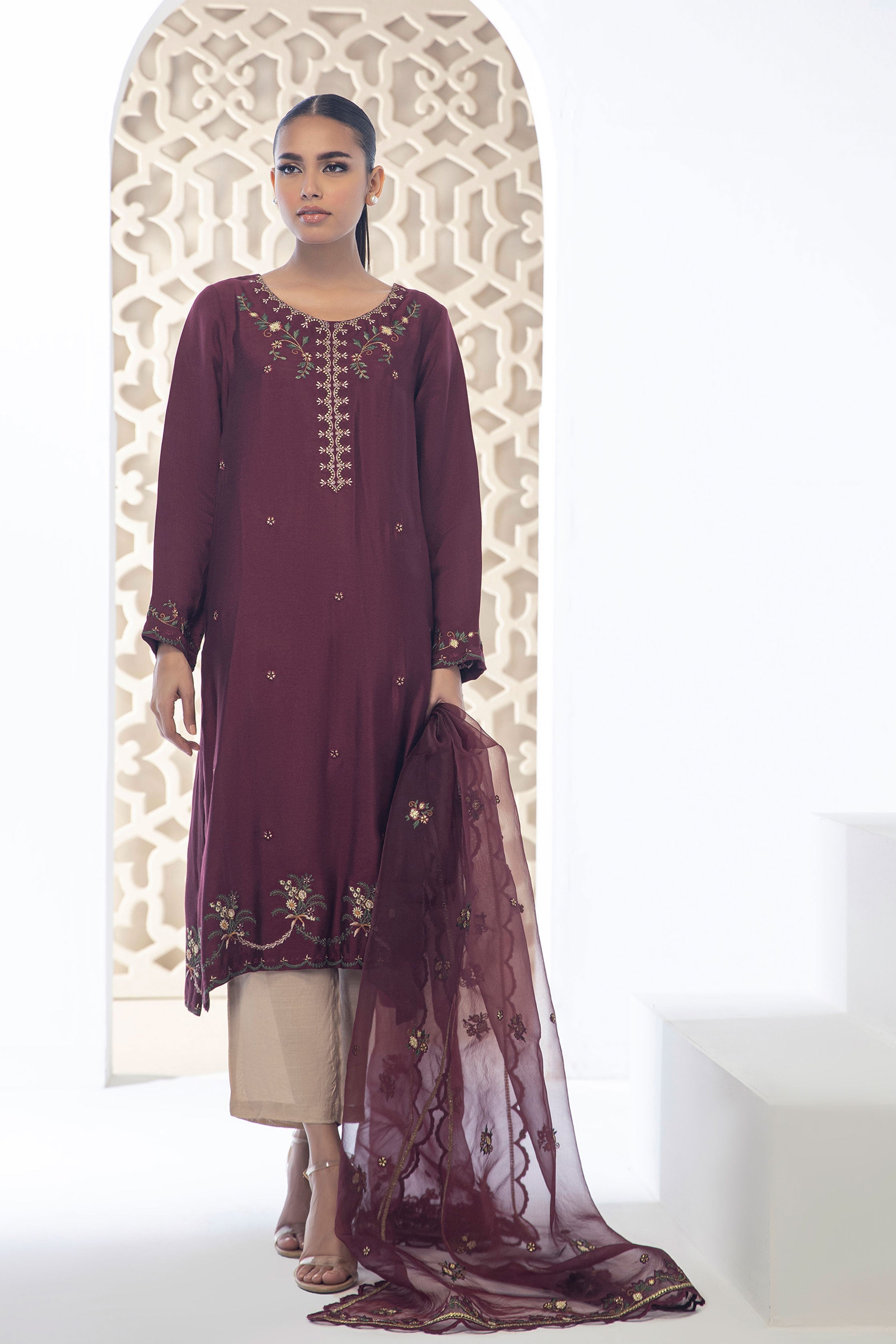 DD-0975 MAROON DUPATTA
