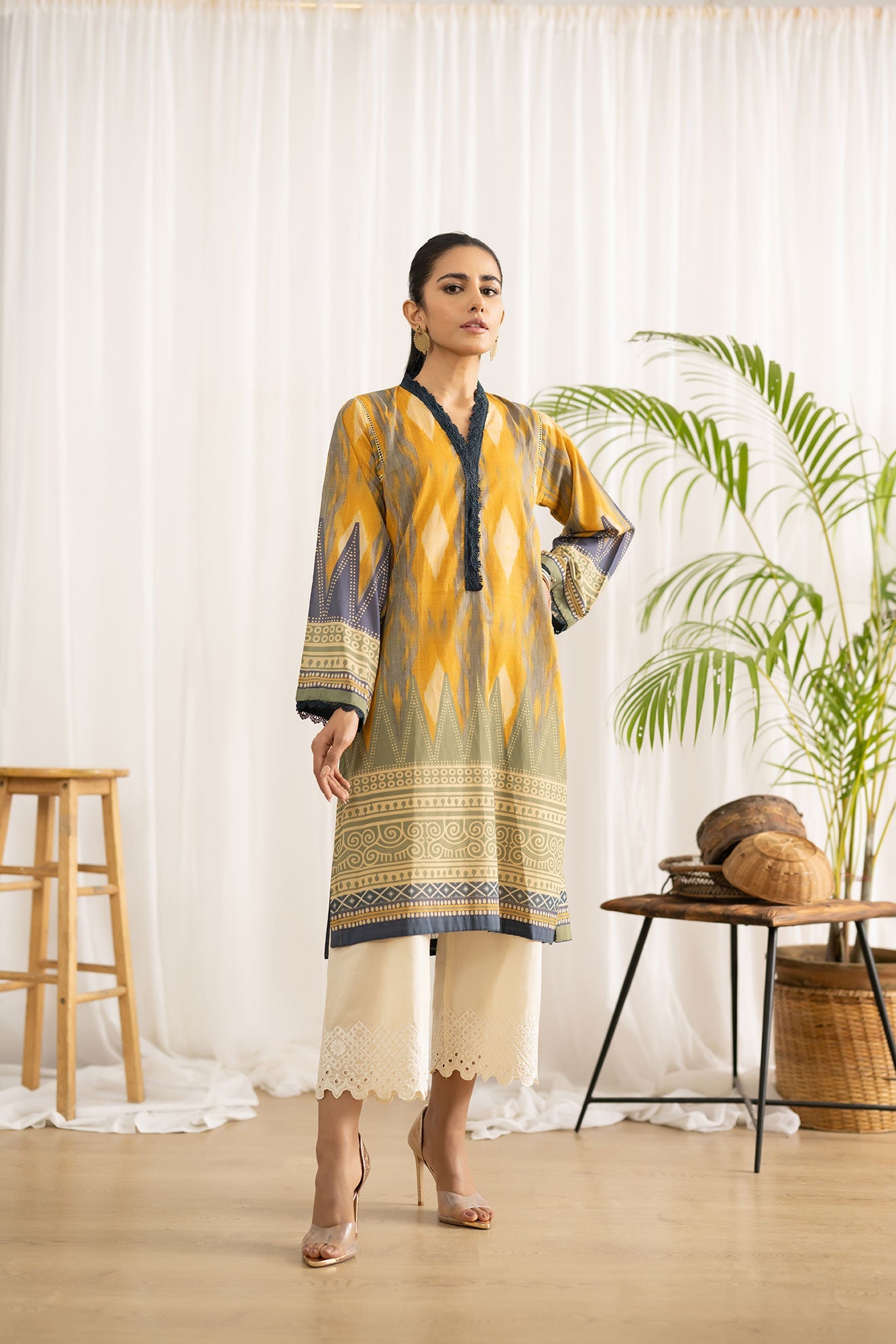 DC-0434 YELLOW EMBROIDERED KURTA