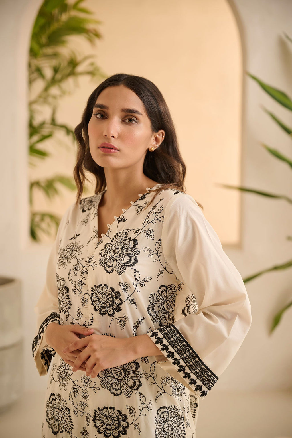DC-0520 White DYED EMBROIDERED KURTA