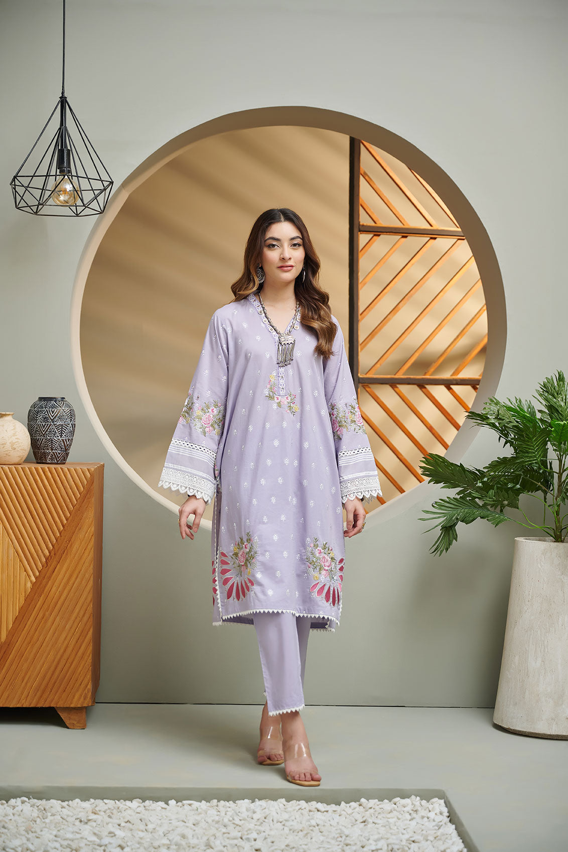 DC-2037 LIGHT PURPLE 2PCS  EMBROIDERED KURTA WITH TROUSER