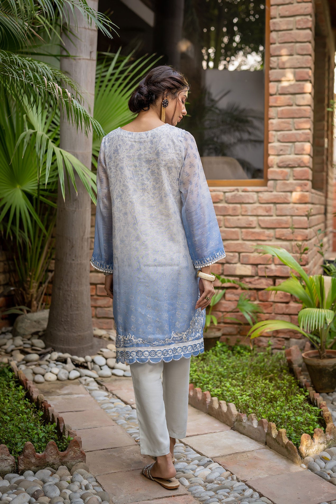 DC-2101 BLUE 2PCS  EMBROIDERED KURTA WITH TROUSER