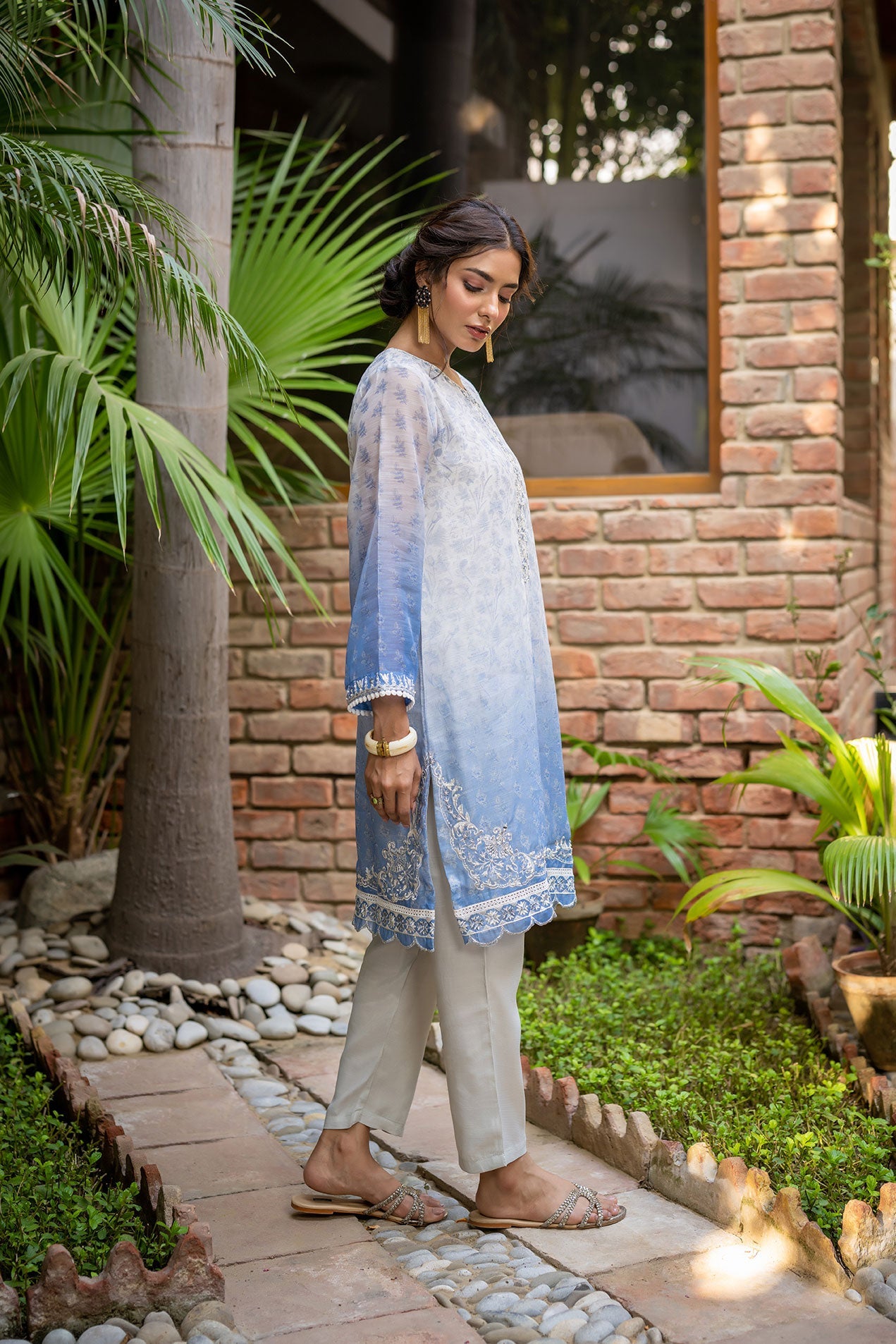 DC-2101 BLUE 2PCS  EMBROIDERED KURTA WITH TROUSER