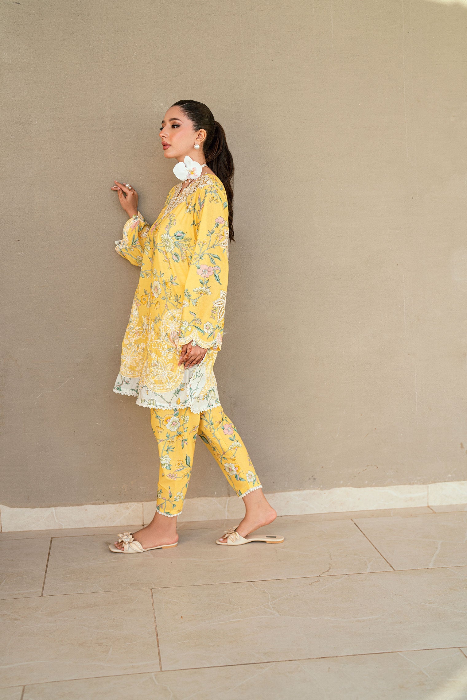 SS25DC-2534 YELLOW LAWN 2PCS EMBROIDERED KURTA WITH TROUSER