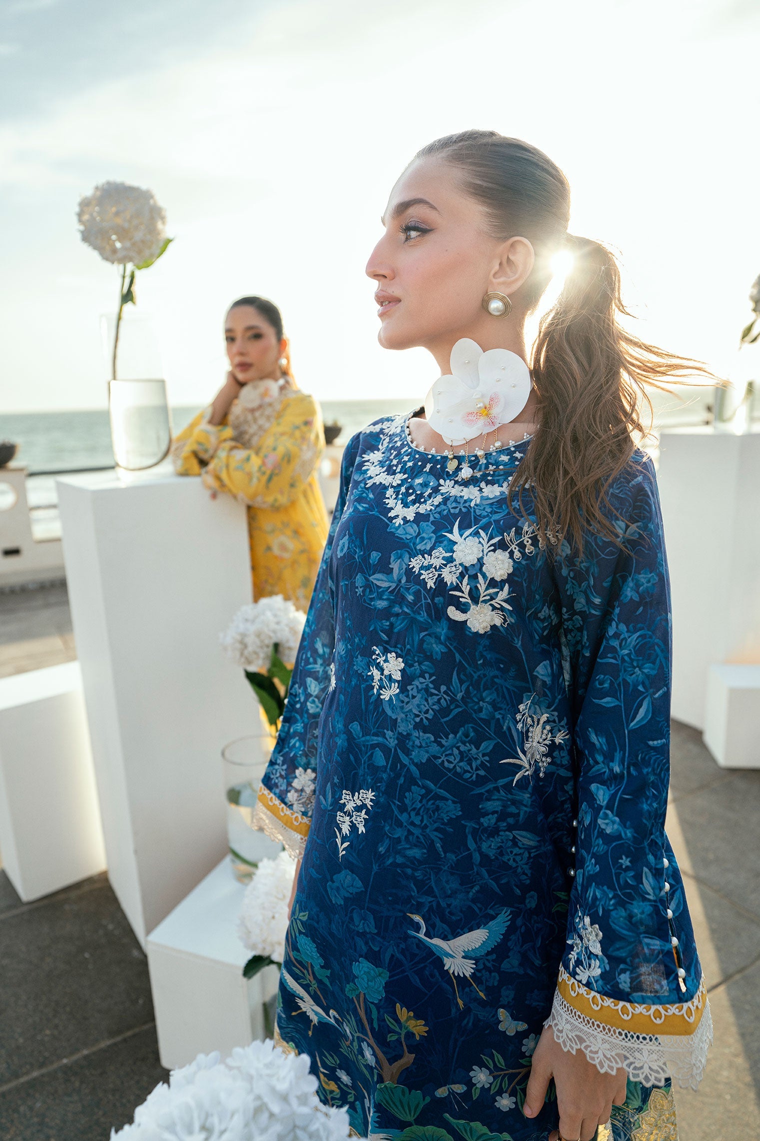 SS25DC-2538 NAVY BLUE LAWN 2PCS EMBROIDERED KURTA WITH TROUSER